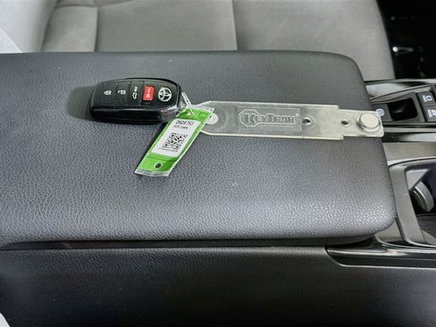 Certified 2025 Toyota Camry LE w/ Convenience Package FWD image 33