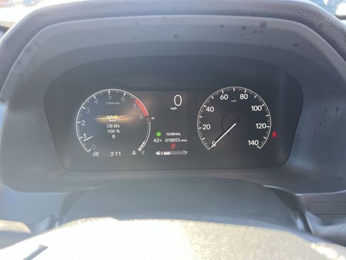 Used 2025 Honda Ridgeline TrailSport image 17