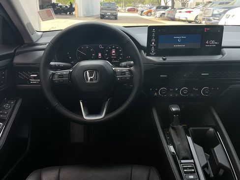 Used 2024 Honda Accord Touring image 13