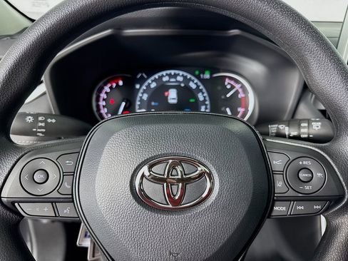 New 2025 Toyota RAV4 XLE image 14