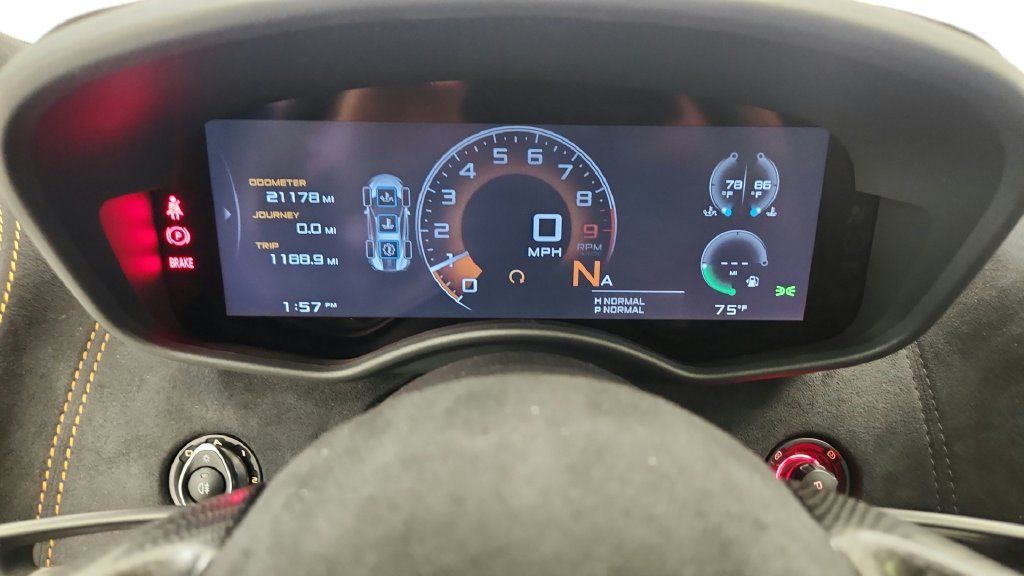 Used 2019 McLaren 600LT RWD image 70