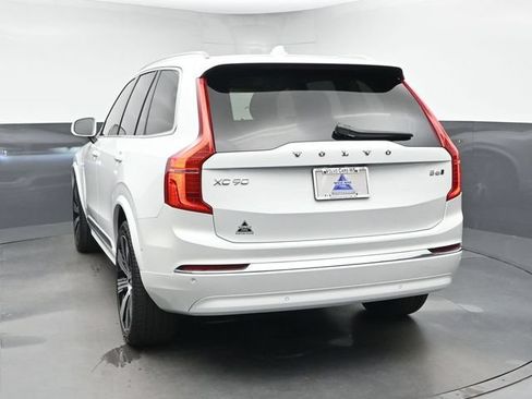 Used 2024 Volvo XC90 B6 Plus w/ Protection Package Premier AWD/4WD image 7