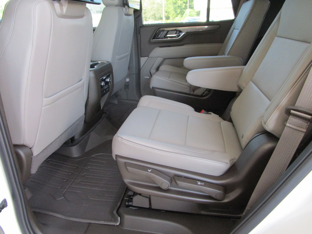 New 2026 GMC Yukon Elevation w/ Elevation Premium Package RWD image 21