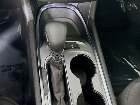 Used 2024 Chevrolet Malibu LT image 23