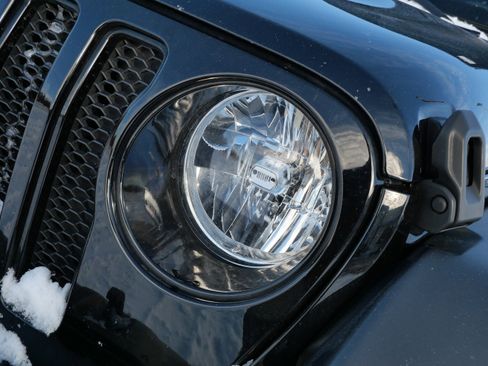 Used 2021 Jeep Wrangler Unlimited Sport image 16