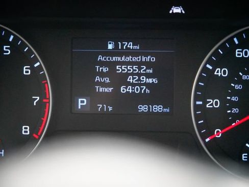 Used 2021 Kia Forte LXS FWD image 16