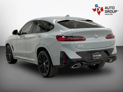 Used 2024 BMW X4 xDrive30i w/ M Sport Package AWD/4WD image 4