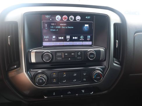 Used 2019 Chevrolet Silverado 2500 LT AWD/4WD image 11