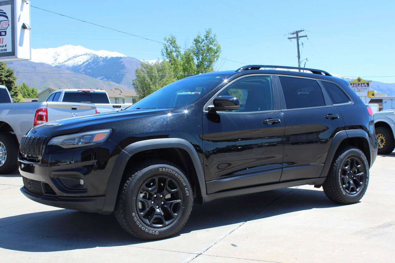 Used 2022 Jeep Cherokee Latitude w/ Sun & Sound Group AWD/4WD image 28