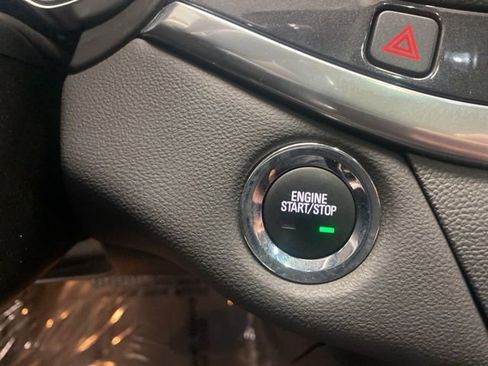 Used 2020 Chevrolet Impala LT w/ LT Convenience Package image 18