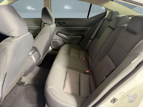 Used 2024 Nissan Altima 2.5 S image 13