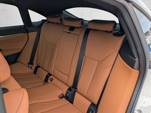 Used 2024 BMW i4 eDrive40 w/ Premium Package RWD image 19