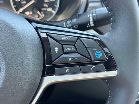 Certified 2025 Nissan Altima 2.5 SL FWD image 22