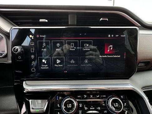 Certified 2024 GMC Sierra 3500 Denali Ultimate AWD/4WD image 31