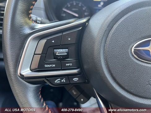 Used 2019 Subaru Crosstrek 2.0i Premium AWD/4WD image 17