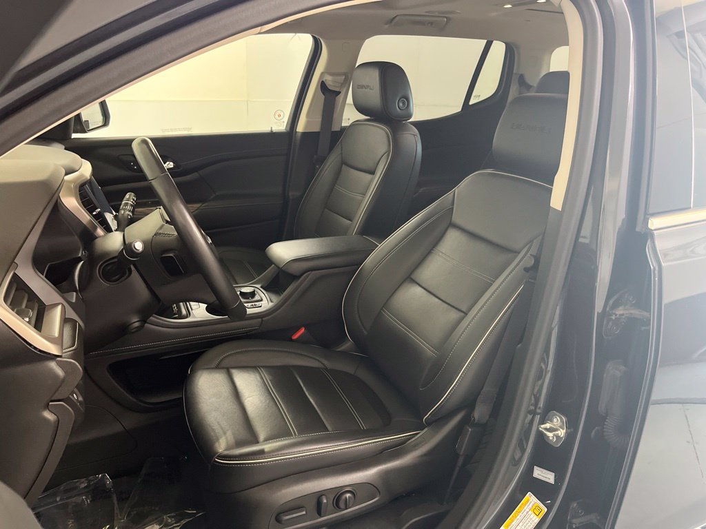 Used 2022 GMC Acadia Denali AWD/4WD image 19