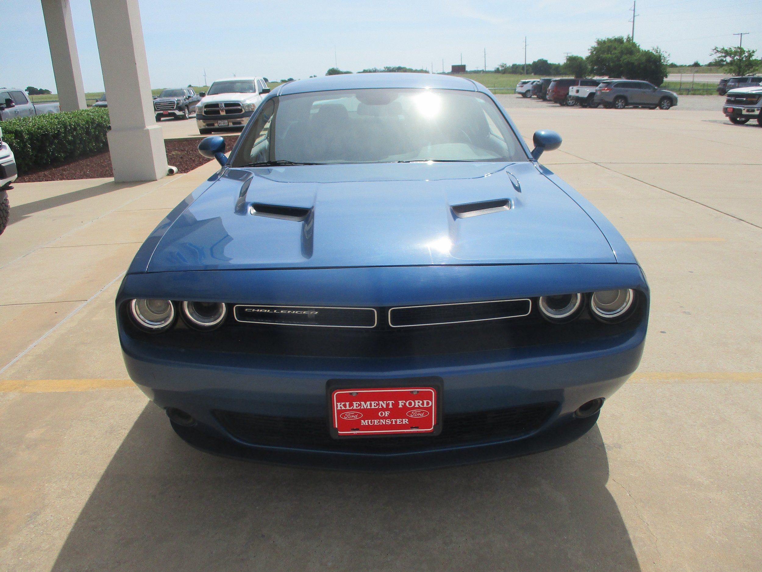 Used 2021 Dodge Challenger SXT RWD image 10