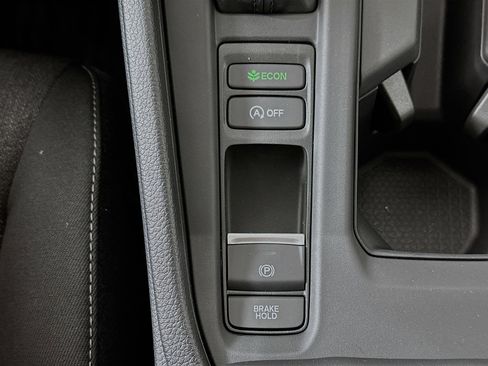 New 2025 Honda Accord SE image 19