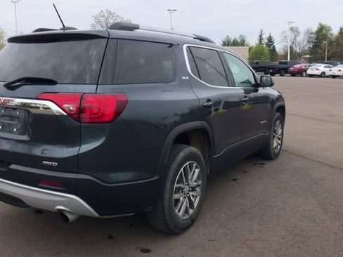 Used 2019 GMC Acadia SLE image 8