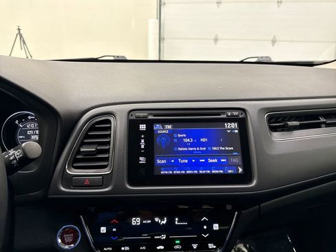 Used 2016 Honda HR-V EX-L image 17