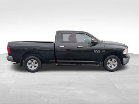 Used 2017 RAM 1500 Classic SLT AWD/4WD image 7