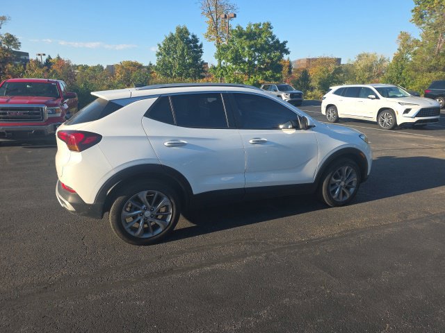 Used 2020 Buick Encore GX Select w/ Experience Buick Package FWD image 4