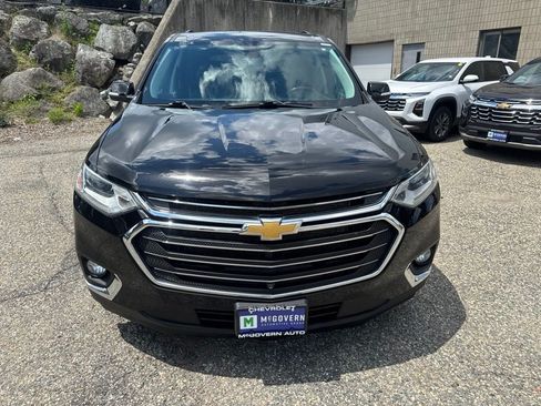 Used 2021 Chevrolet Traverse LT w/ LT Premium Package AWD/4WD image 41