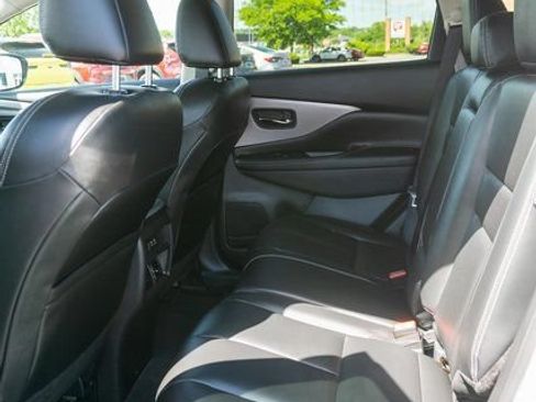 Used 2024 Nissan Murano SV w/ SV Midnight Edition Package AWD/4WD image 11