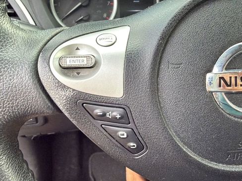 Used 2016 Nissan Sentra SV FWD image 30