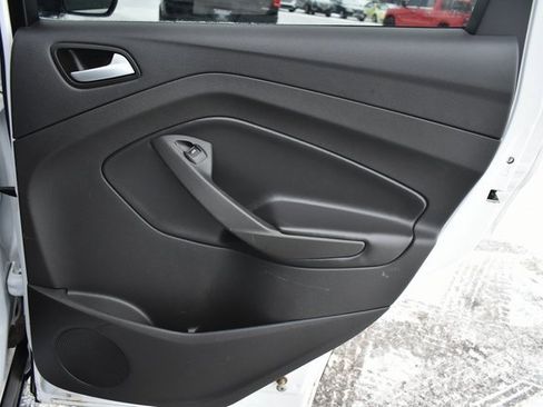 Used 2018 Ford Escape SE image 35