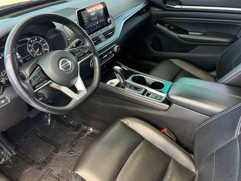 Used 2021 Nissan Altima 2.5 SL FWD image 12