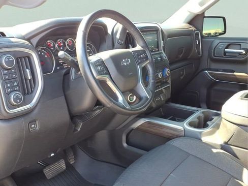 Used 2022 Chevrolet Silverado 1500 LT Trail Boss w/ Bed Protection Package image 8