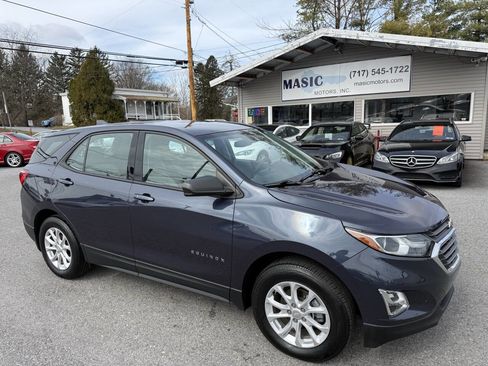 Used 2019 Chevrolet Equinox LS image 30