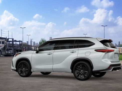 New 2026 Toyota Highlander XSE AWD/4WD image 5
