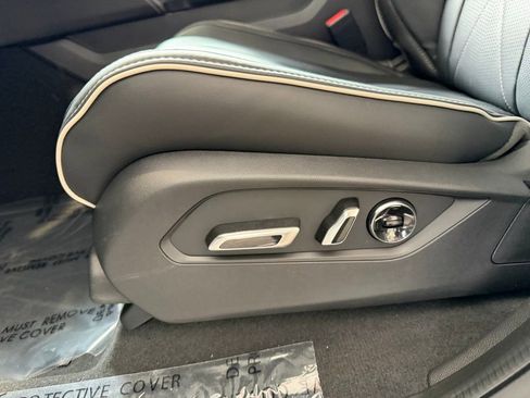 New 2026 Acura MDX w/ Advance Package image 14