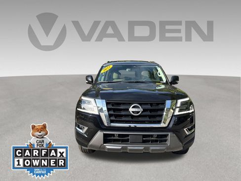 Used 2022 Nissan Armada SL w/ Captain's Chairs Package AWD/4WD image 2