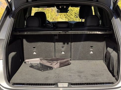 Used 2025 Mercedes-Benz GLE 450e 4MATIC image 29