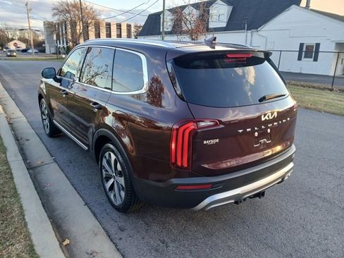 Used 2022 Kia Telluride EX w/ EX Premium Package image 14