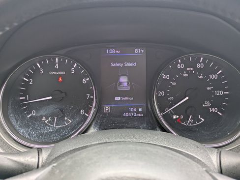 Used 2018 Nissan Rogue SV FWD image 26
