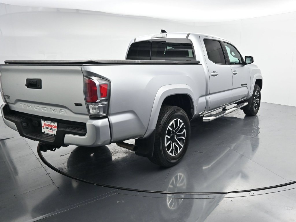 Used 2022 Toyota Tacoma TRD Sport AWD/4WD image 7