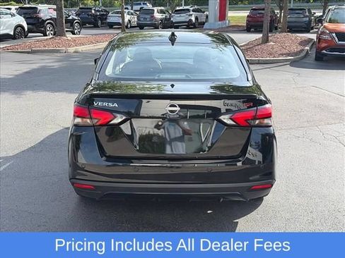 Used 2025 Nissan Versa SR FWD image 6
