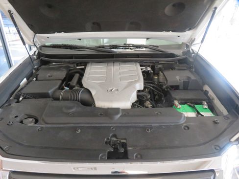 Used 2014 Lexus GX 460 w/ Premium Package image 55