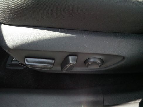 Certified 2025 Toyota RAV4 XLE AWD/4WD image 20