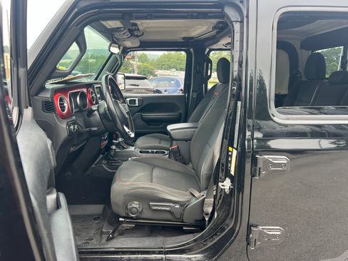 Used 2020 Jeep Gladiator Rubicon AWD/4WD image 27