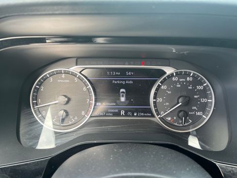 Used 2025 Nissan Pathfinder SV image 38