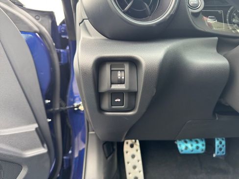 Used 2025 Toyota GR86 Premium image 22