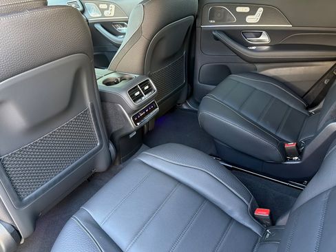 New 2026 Mercedes-Benz GLS 450 4MATIC image 11