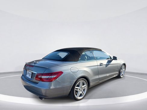 Used 2011 Mercedes-Benz E 350 Cabriolet image 8