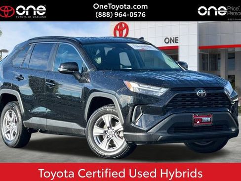 Certified 2023 Toyota RAV4 XLE image 1