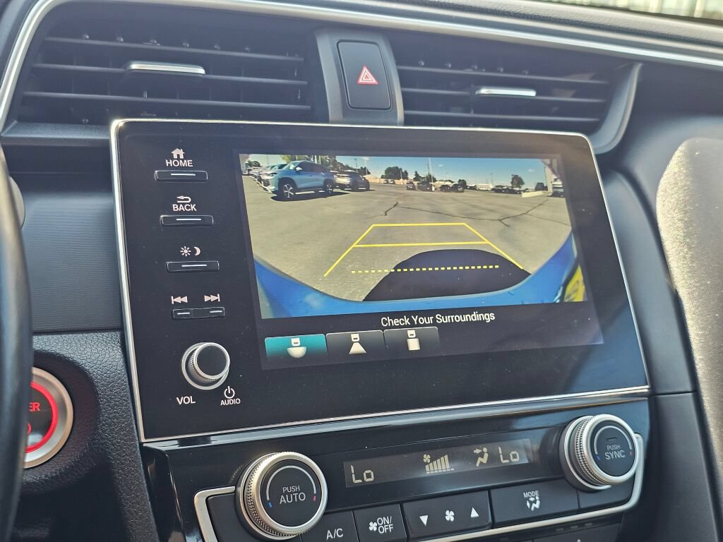 Used 2020 Honda Insight Touring image 22